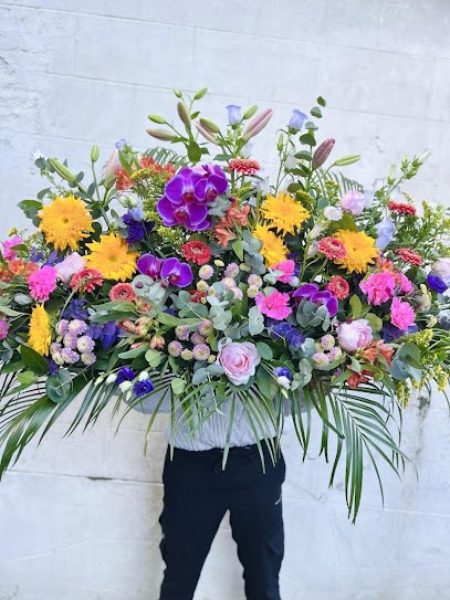 Maison Lelarge, Fleuriste, Fleuriste à Bassenge